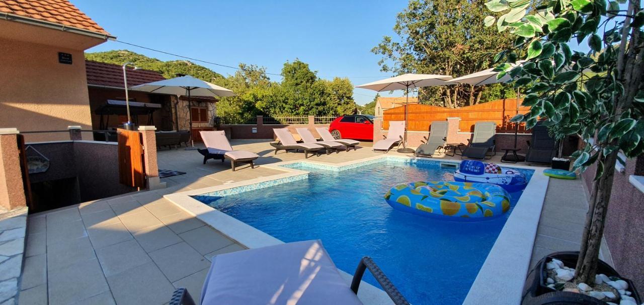 Holiday Home Jass Near Makarska Zagvozd Luaran gambar