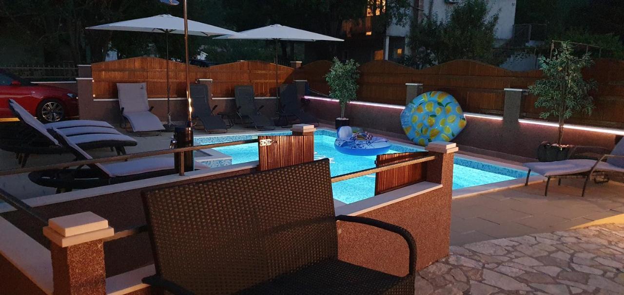 Holiday Home Jass Near Makarska Zagvozd Luaran gambar